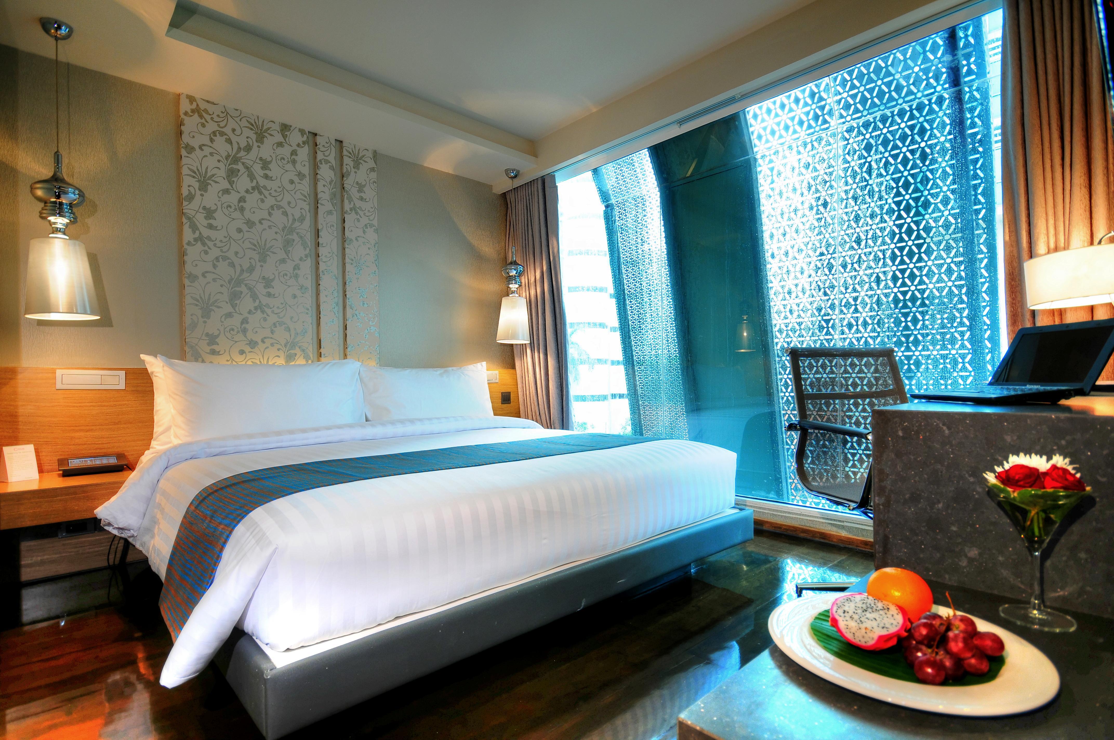 Отель Citrus Sukhumvit 13 Nana Bangkok By Compass Hospitality - Newly Renovated Экстерьер фото