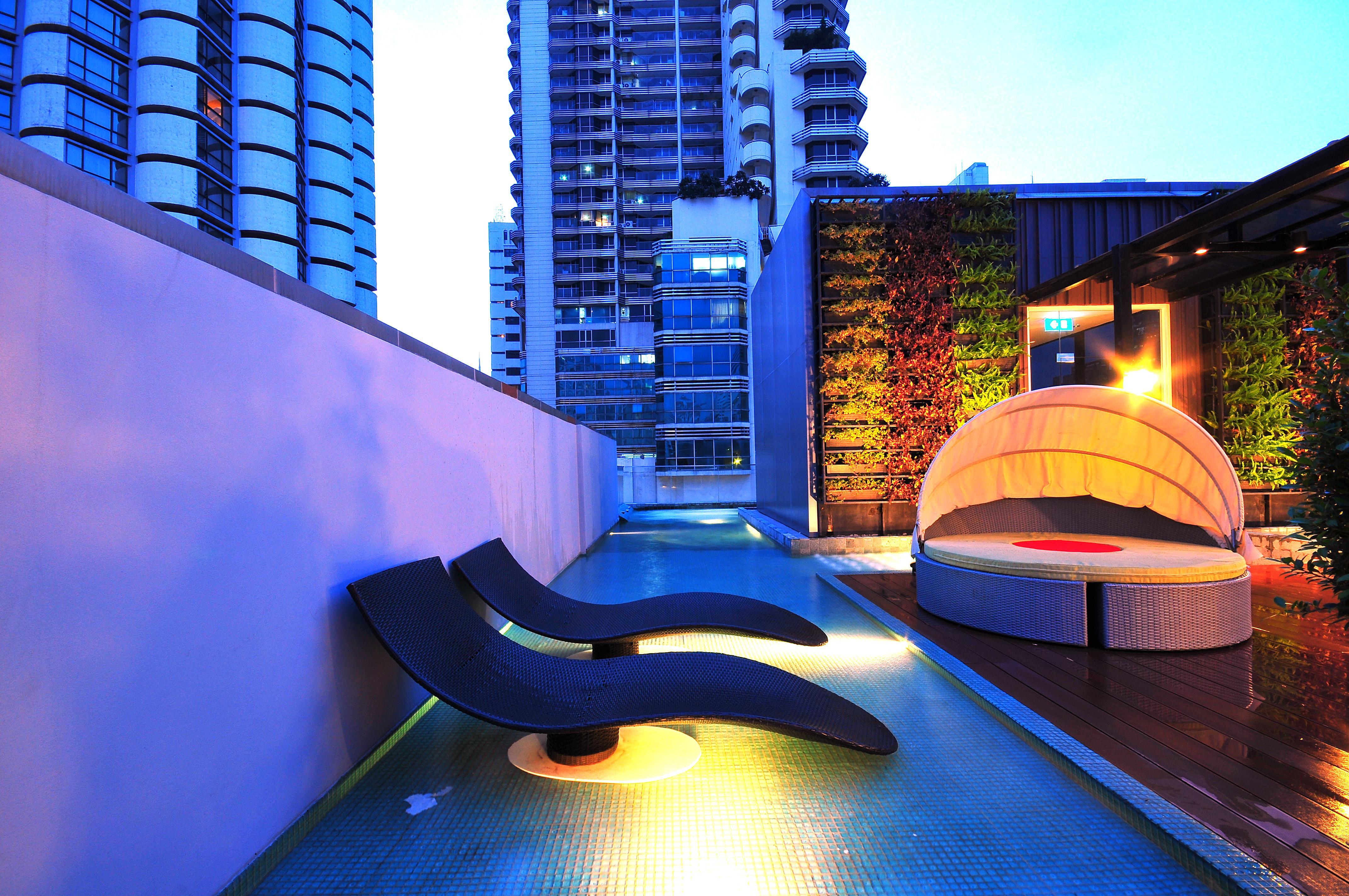 Отель Citrus Sukhumvit 13 Nana Bangkok By Compass Hospitality - Newly Renovated Экстерьер фото