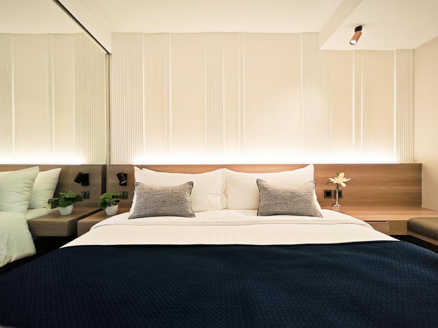 Отель Citrus Sukhumvit 13 Nana Bangkok By Compass Hospitality - Newly Renovated Экстерьер фото