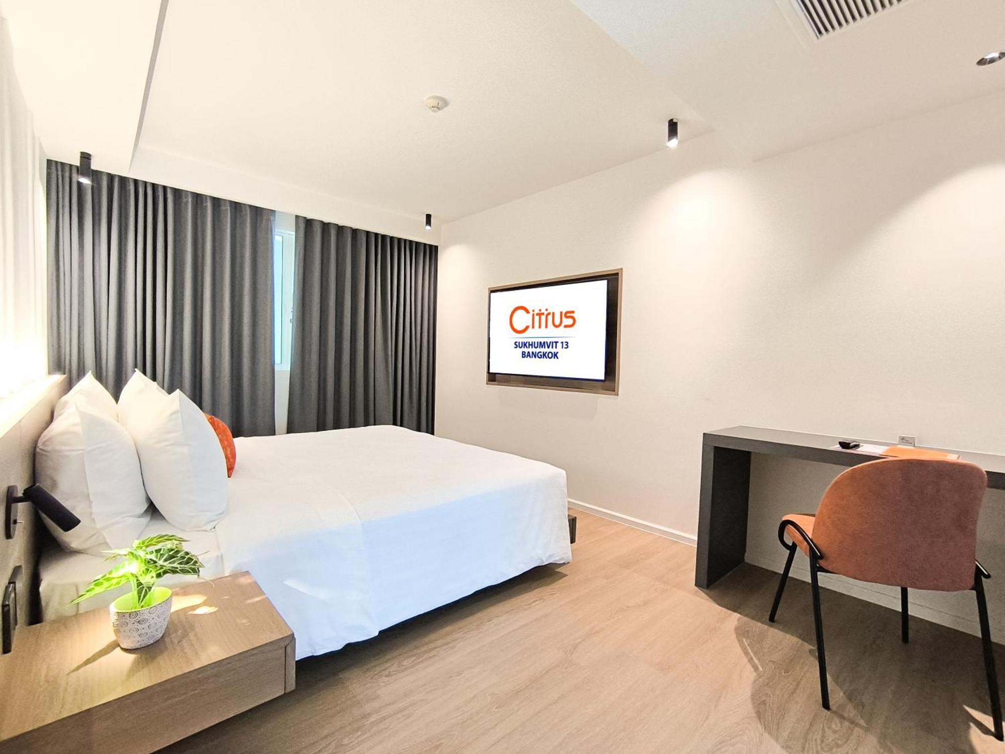 Отель Citrus Sukhumvit 13 Nana Bangkok By Compass Hospitality - Newly Renovated Экстерьер фото